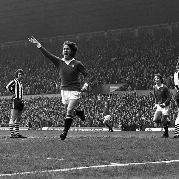 who-was-united’s-last-signing-from-wolves?