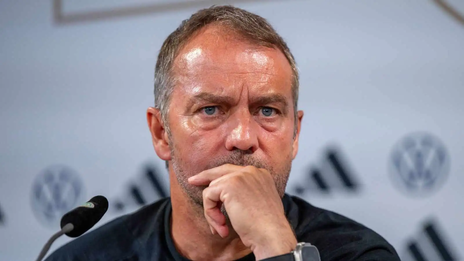 man-utd-news:-barcelona-‘willing’-to-let-united-target-go-as-422-game-icon-makes-huge-demand man-utd-news:-barcelona-‘willing’-to-let-united-target-go-as-422-game-icon-makes-huge-demand