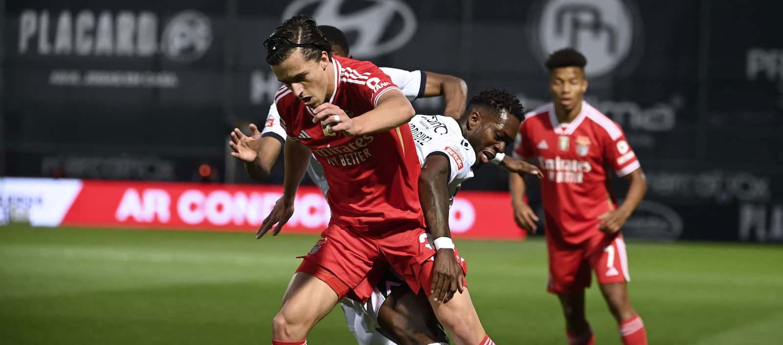 united-could-miss-out-on-huge-windfall-with-european-giants-locked-in-transfer-dispute-–-report