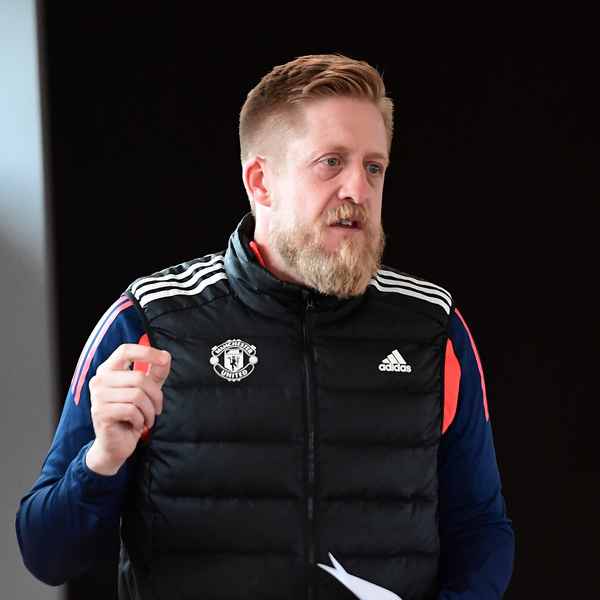 director-of-academy-cox-to-leave-for-everton director-of-academy-cox-to-leave-for-everton
