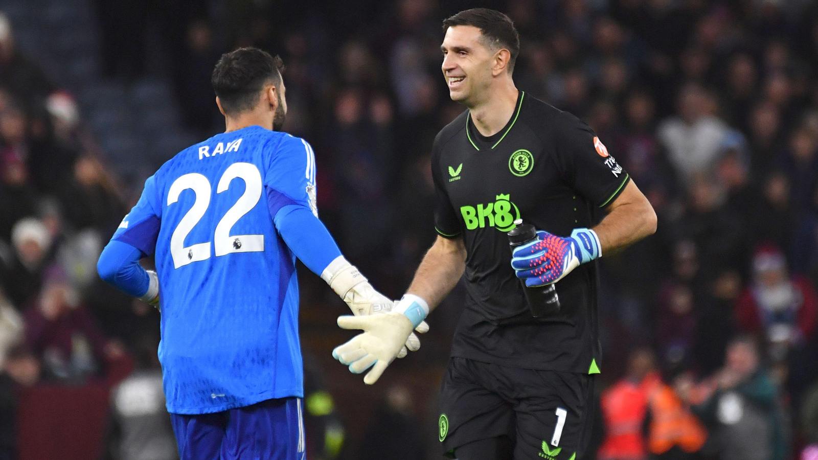 man-utd:-40m-transfer-‘advancing’-as-villa-star-‘says-yes’-replacing-saudi-linked-flop