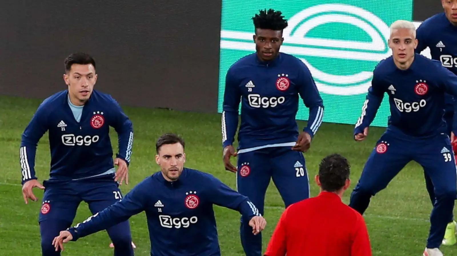 manchester-united-agreements-worth-187.8m-warn-them-off-fifth-signing-from-favourite-shop