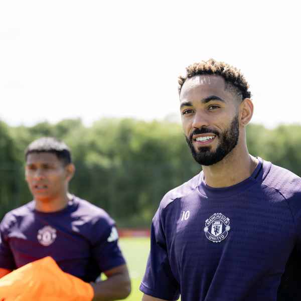 new-boys-get-to-work