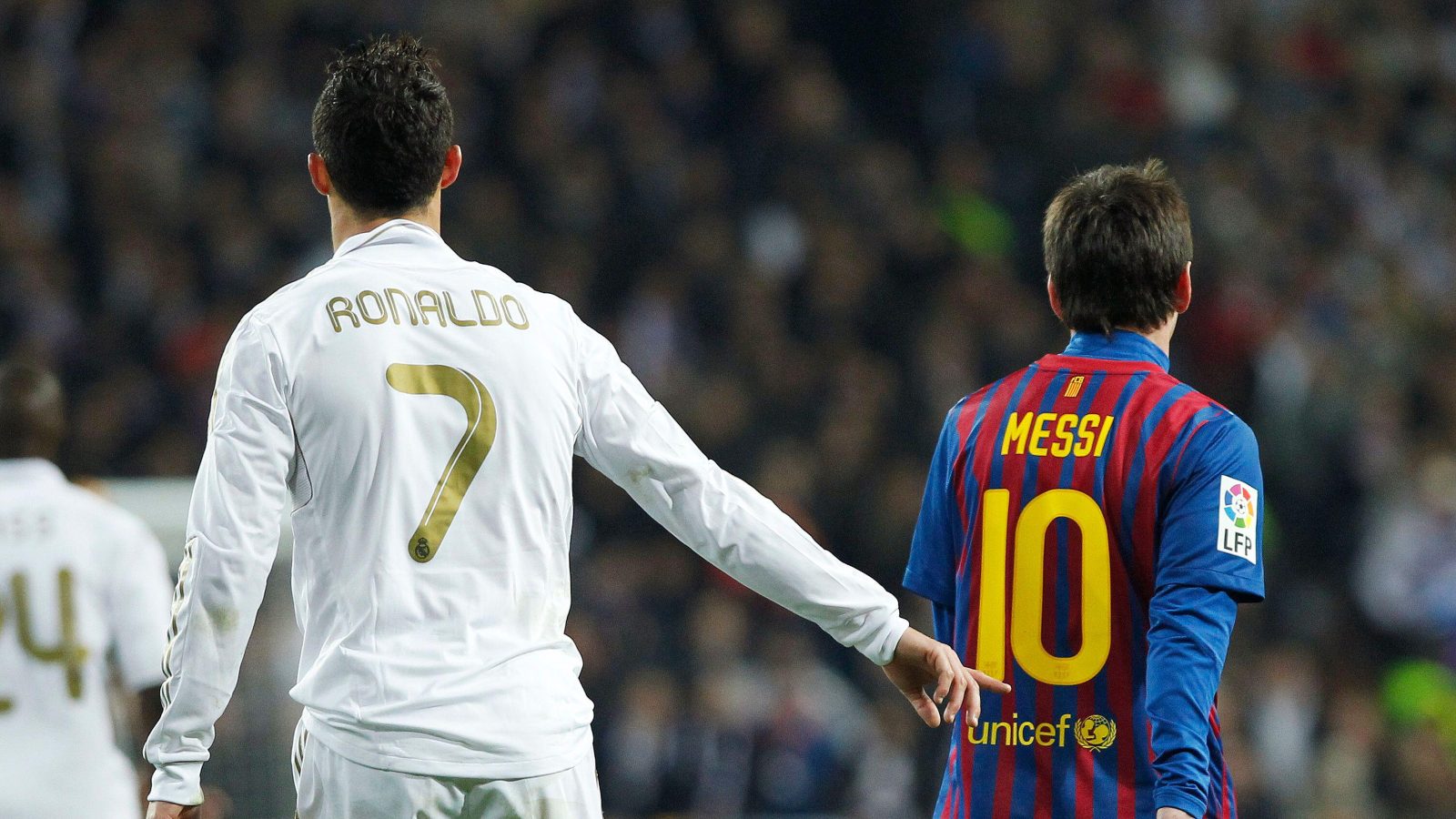 man-utd-would-make-prime-messi-and-ronaldo-‘turn-poo’