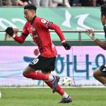 video:-former-united-star-sends-fans-crazy-with-25-yard-wonder-strike-in-crucial-league-fixture