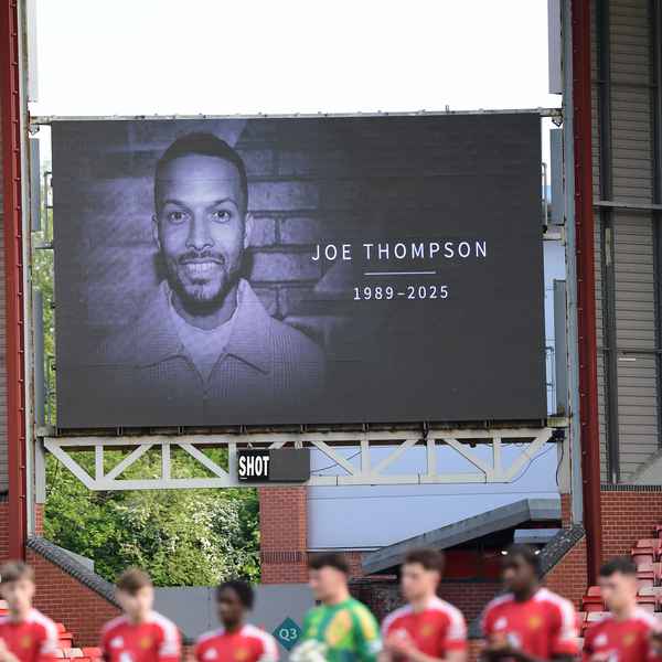 rochdale-game-dedicated-to-thompson rochdale-game-dedicated-to-thompson