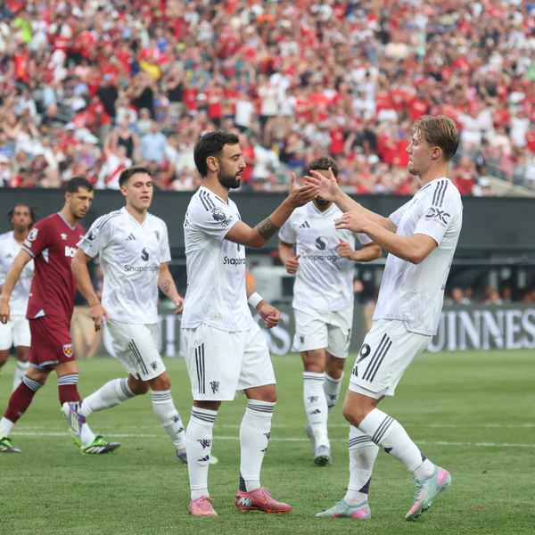 manchester-united-2-west-ham-1 manchester-united-2-west-ham-1