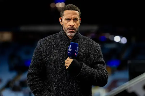 ferdinand-worries-man-united-could-be-taking-61m-transfer-“gamble”-as-romano-confirms-contact-with-player’s-camp
