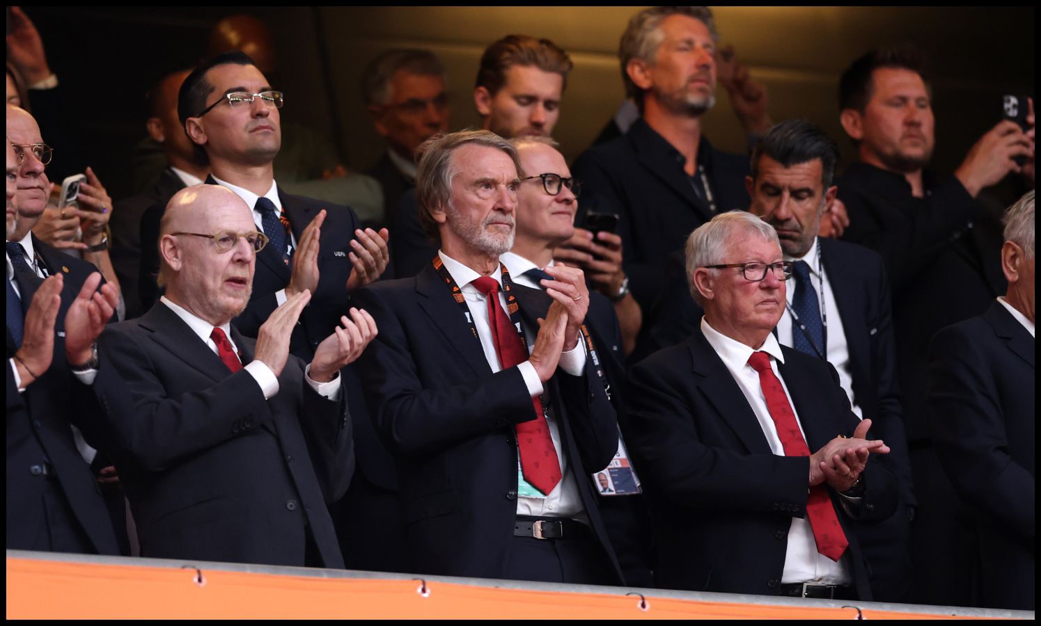romano-tells-man-utd-when-they-can-expect-premier-league-rivals-to-bid-for-their-‘game-changing’-star