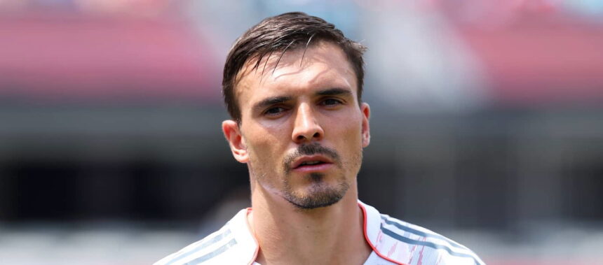 “here-we-go”:-united-miss-out-on-long-term-target-as-bitter-rival-agrees-bargain-deal-for-6’3-monster-–-fabrizio-romano