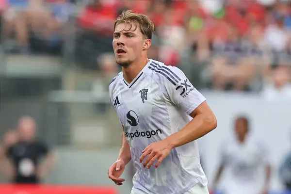 rasmus-hojlund-speaks-out-amid-claims-he-is-now-“likely-to-leave”-man-united-if-65m-agreement-is-reached