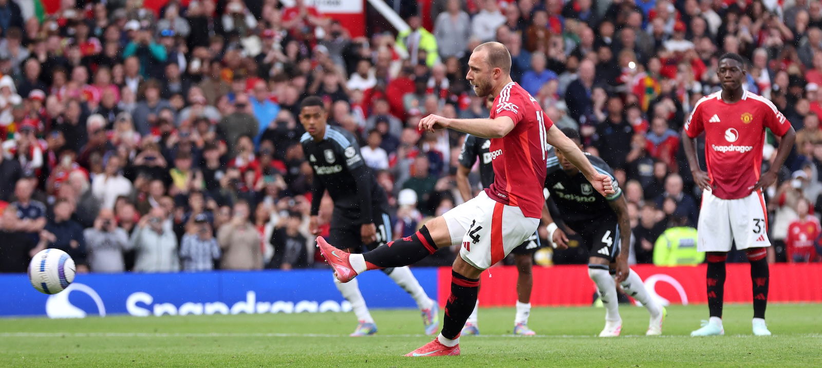 “i-am-extremely-worried”:-former-international-raises-doubts-about-maestro’s-future-after-leaving-united