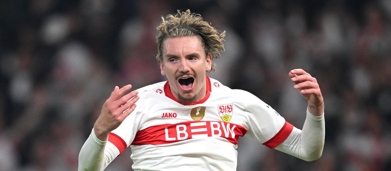 shock-update:-23yo-striker-changes-his-stance-amid-united’s-pursuit,-now-favours-bundesliga-stay-–-report
