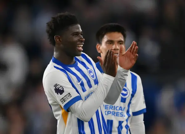 4-stats-that-should-get-man-united-fans-very-excited-about-the-prospect-of-signing-carlos-baleba 4-stats-that-should-get-man-united-fans-very-excited-about-the-prospect-of-signing-carlos-baleba