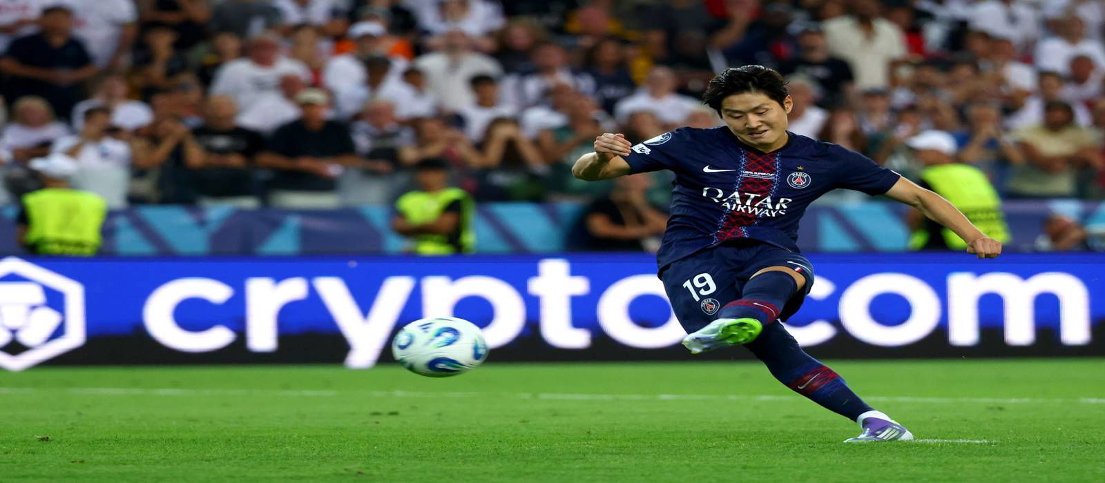united-plot-explosive-raid-to-sign-psg’s-24-yo-wizard-ahead-of-arsenal,-he-is-“highly-rated”-by-enrique-–-report