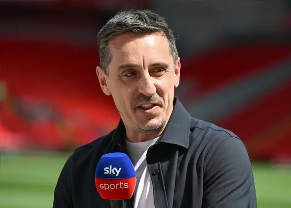 gary-neville-tells-man-united-to-address-“glaring-issue”-in-the-transfer-market-after-1-0-defeat-to-arsenal