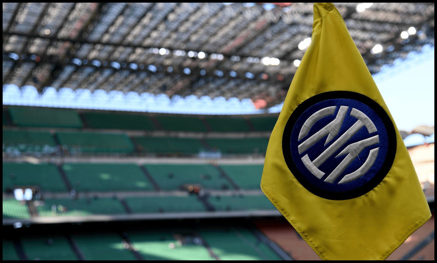 man-utd-could-finally-have-solution-for-47m-pre-ineos-headache-as-struggling-red’s-old-club-considers-reunion