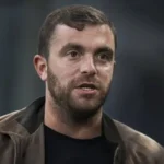 ‘every-club-regrets-signing-him’-‘hard-pass’-fans-react-as-romano-reveals-man-united-will-be-offered-midfielder