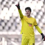 senne-lammens-makes-transfer-stance-clear-as-rival-club-try-to-hijack-17m-man-united-move
