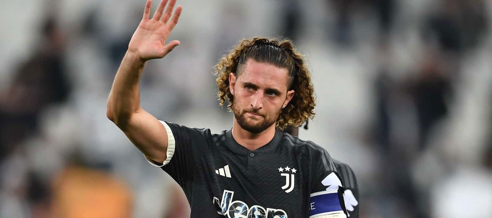 united-reject-bargain-deal-for-6’3-ligue-1-maestro-as-ineos-are-“focused-on-different-things”-–-fabrizio-romano