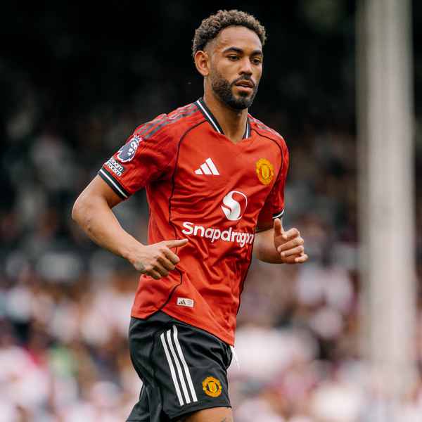 how-to-watch-and-follow-united-v-burnley