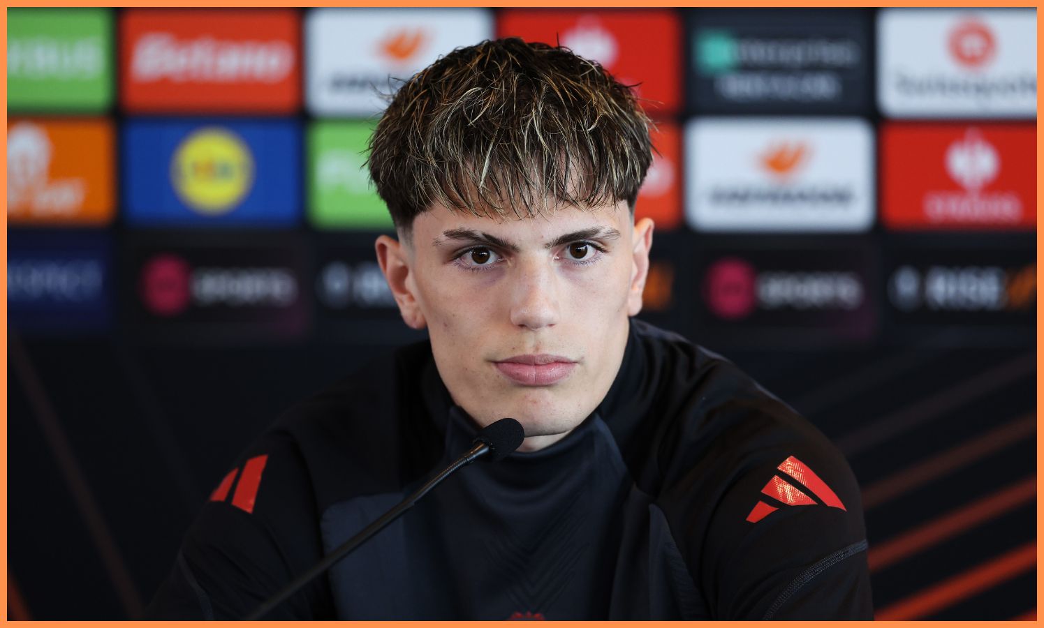 Alejandro Garnacho in press conference