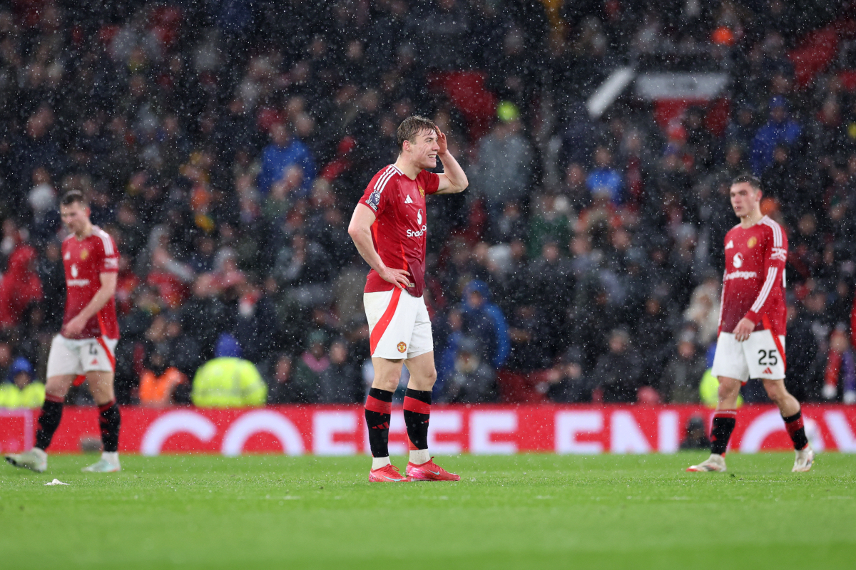 Ramus Hojlund on the pitch