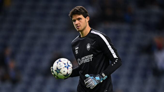 PORTO, PORTUGAL - NOVEMBER 7: Senne Lammens of Royal Antwerp FC in action during the warmup prior to the UEFA Champions League match between FC Porto and Royal Antwerp FC at Estadio do Dragao on November 7, 2023 in Porto, Portugal. (Photo by Octavio Passos/Getty Images)