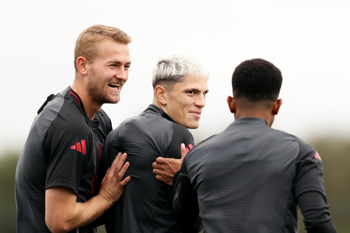 Matthijs de Ligt and Alejandro Garnacho of Manchester United interact during the UEFA Europa League training
