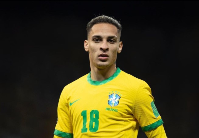 manchester-united-agree 21.6m-package-to-seal-exit-for-attacking-outcast-–-journalist