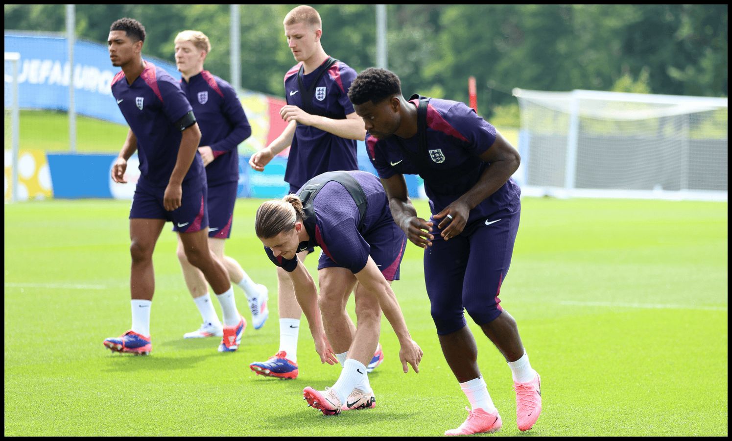 journo:-man-united-had-11th-hour-approach-rejected-for-england-star-with-136-premier-league-appearances journo:-man-united-had-11th-hour-approach-rejected-for-england-star-with-136-premier-league-appearances