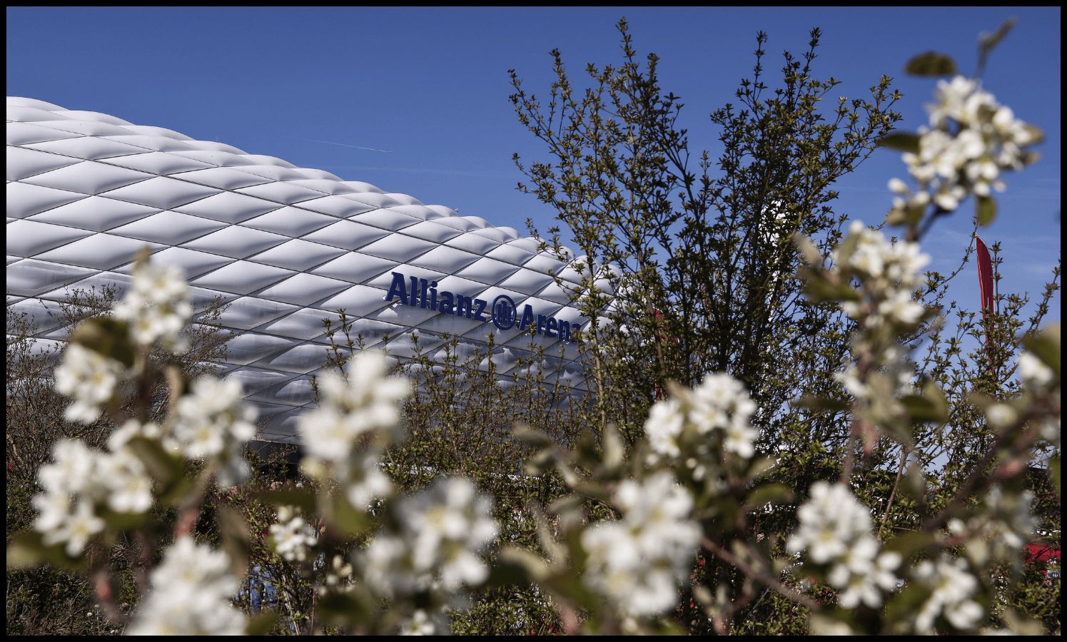 ‘more-than-five-teams’-approached-united-to-sign-revitalised-red,-with-euro-giants-willing-to-double-his-wages