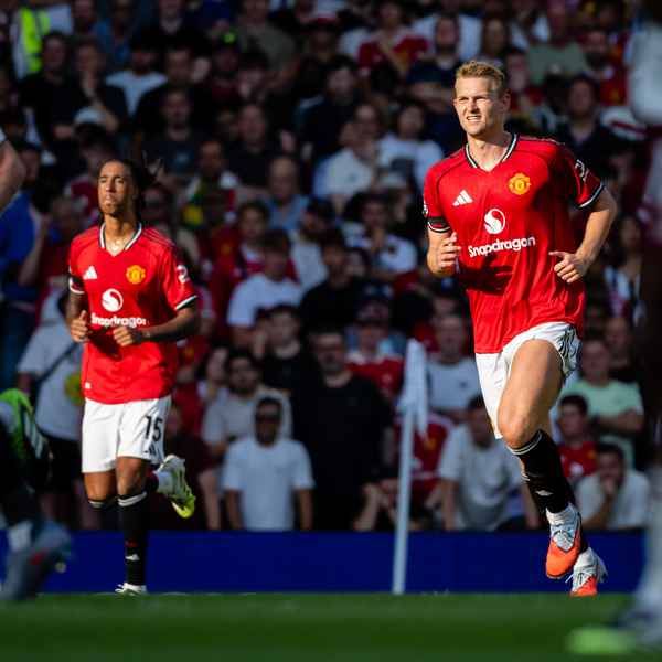 how-to-watch-and-follow-united-v-chelsea