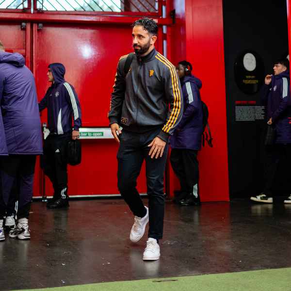 amorim-names-team-for-chelsea-clash