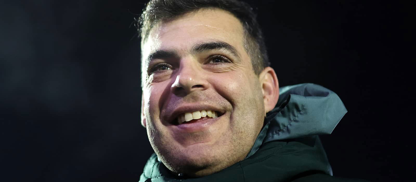 united-suffer-a-bitter-blow-as-key-figure-defects-to-join-a-pl-rival-in-“shock-departure”-for-the-academy-–-report