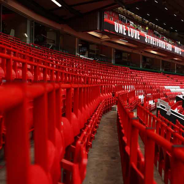 united-expand-safe-standing-at-old-trafford