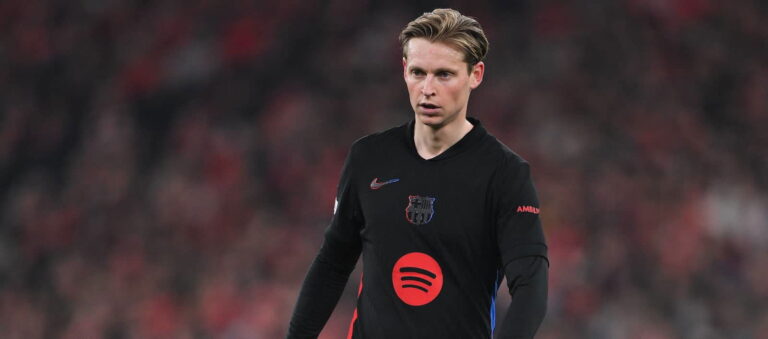 Long-term United target finally makes definitive decision on his future at current club – report Long-term United target finally makes definitive decision on his future at current club – report