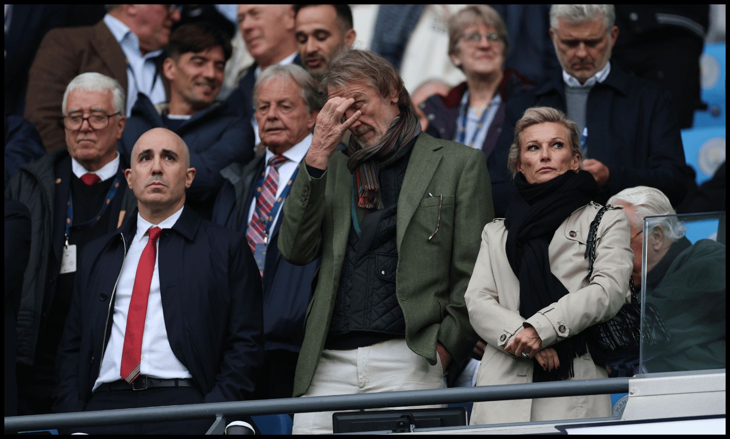 report:-man-united-eye-move-for-48-year-old-manager-with-a-24%-win-rate-since-january