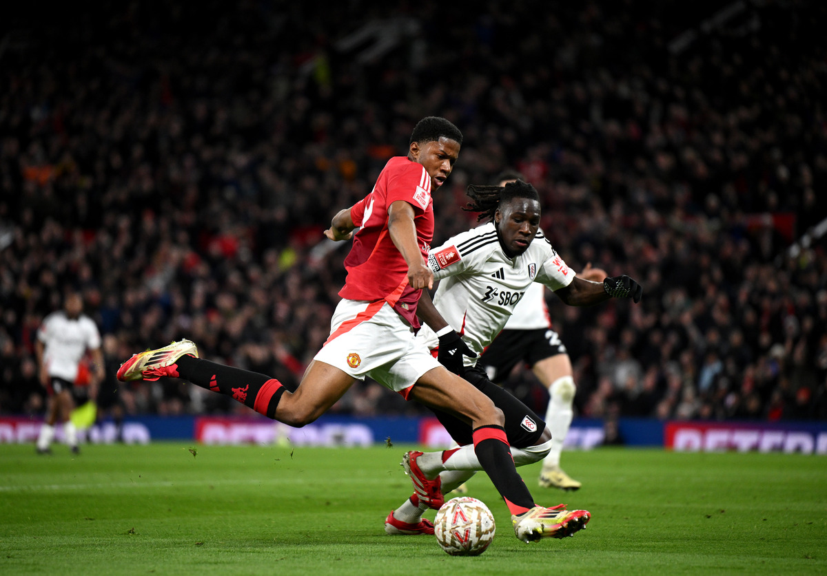 Chido Obi-Martin in action against Fulham