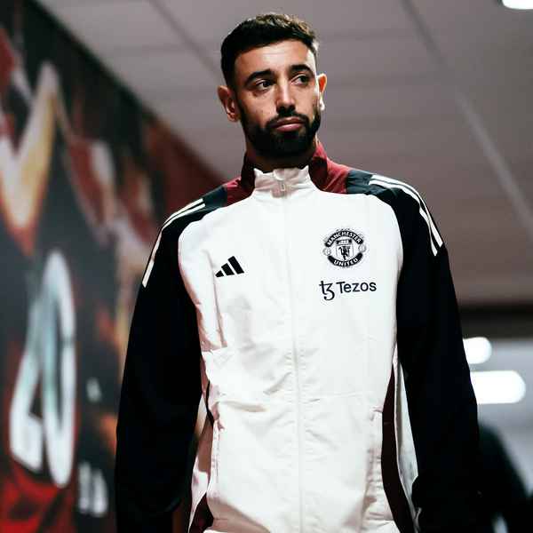 which-kit-will-united-wear-at-anfield?