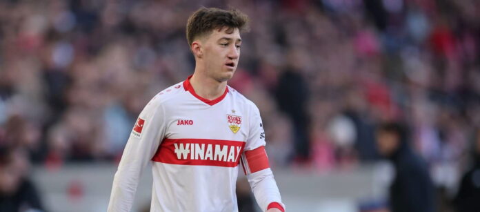 united-retain-interest-in-e50m-german-midfielder-dubbed-‘toni-kroos-2.0’,-player-ready-to-move-in-2026-–-report