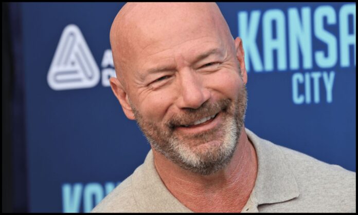 ‘mastermind’:-shearer-includes-three-united-stars-in-totw,-including-red-who-‘never-stopped-working’-to-get-win
