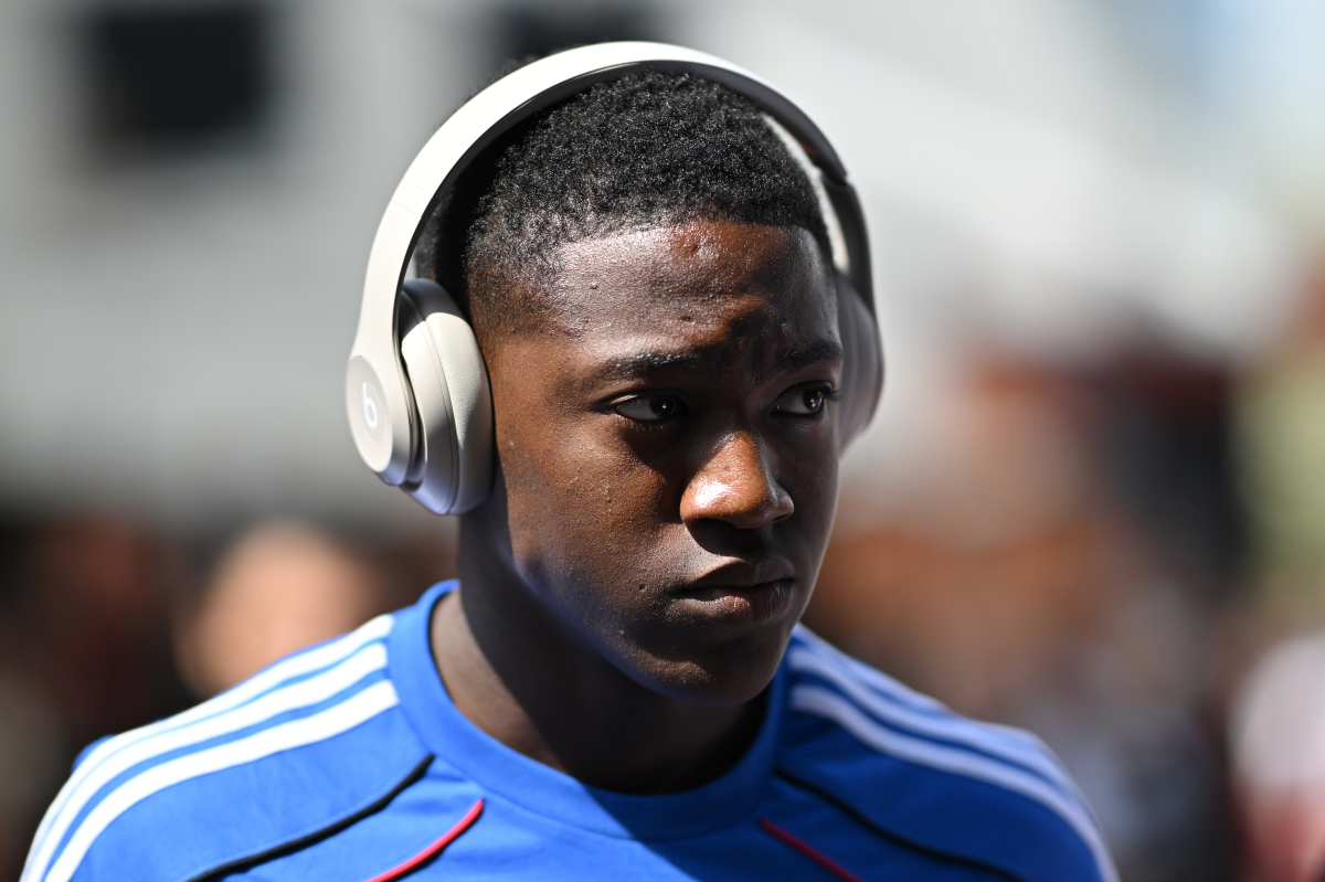 Kobbie Mainoo arriving at the stadium