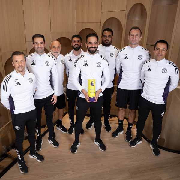 amorim-voted-manager-of-the-month