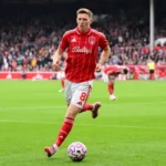 man-utd-told-that-key-transfer-target-is-available-for-“significantly-less”-than-reported-100m-valuation