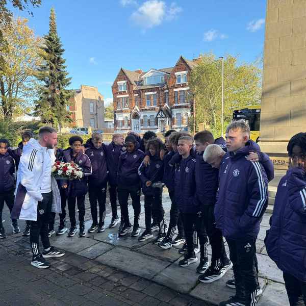 under-12s-visit-trafford-veterans