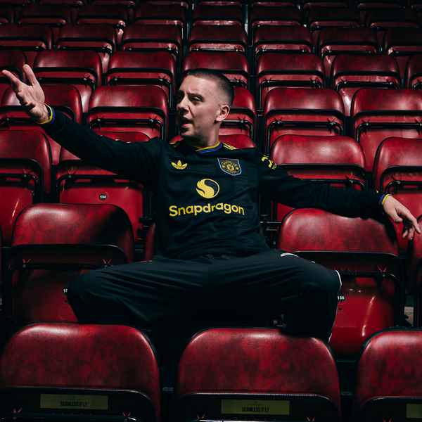 two-united-fans-set-to-enter-i’m-a-celebrity