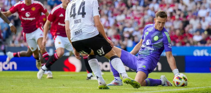 “club-have-discussed-internally”:-united-feel-this-loanee-is-ready-to-return-to-old-trafford-and-set-the-stage-alight-–-report