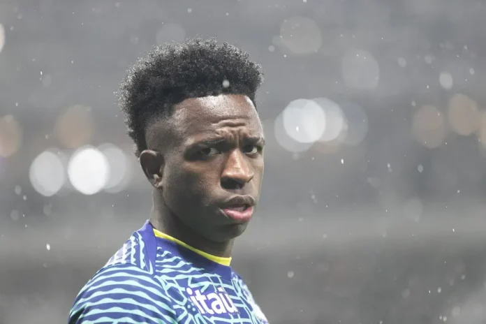 report:-vinicius-jr-has-made-3-eye-watering-demands-as-talks-are-held-with-man-utd-representatives