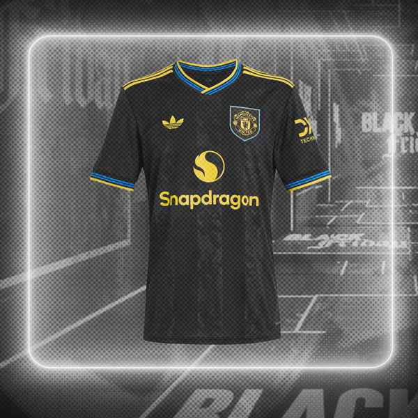 black-friday-deals:-five-gift-ideas-for-young-reds